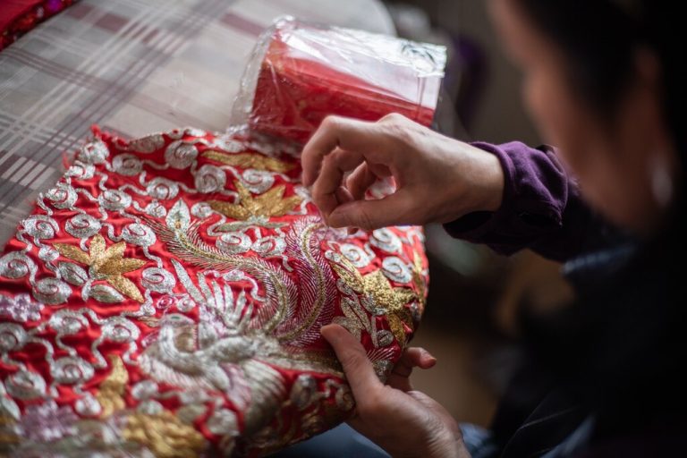 The Revival of Hong Kong’s Traditional Paper Crafting in Festivals