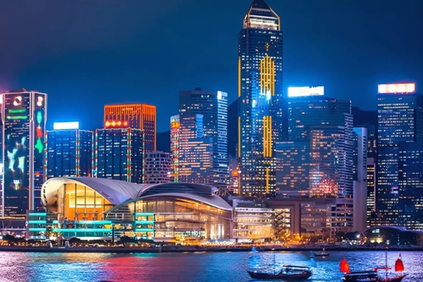 Exploring Hong Kong’s Seasonal Charms: A Month-by-Month Travel Guide